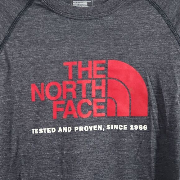 💥5 for $25! The North Face Mens Top - Picture 2 of 6